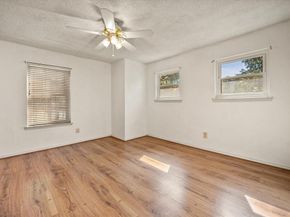 5116  Hidden Oaks Lane , Arlington Texas 76017