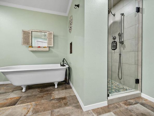5116  Hidden Oaks Lane , Arlington Texas 76017