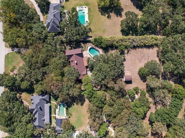 5116  Hidden Oaks Lane , Arlington Texas 76017