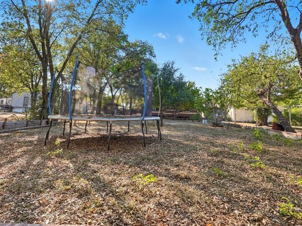 3604  Waters Street , Lancaster Texas 75134