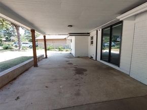 1253  Willow Glen Drive , Dallas Texas 75232