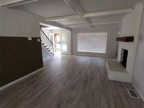 1253  Willow Glen Drive , Dallas Texas 75232