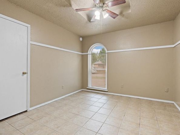 5123  Trail Dust Lane , Arlington Texas 76017