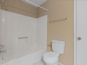 5123  Trail Dust Lane , Arlington Texas 76017