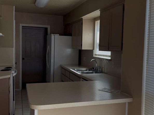 5123  Trail Dust Lane , Arlington Texas 76017