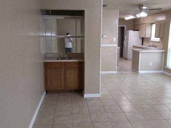 5123  Trail Dust Lane , Arlington Texas 76017