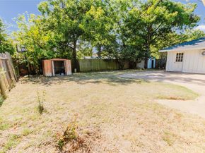 1710  Kingsborough Drive , Arlington Texas 76015