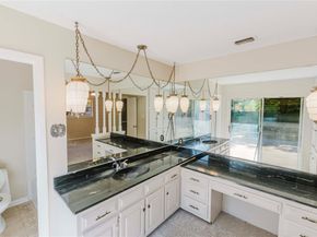 1710  Kingsborough Drive , Arlington Texas 76015