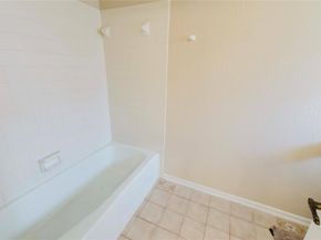 1710  Kingsborough Drive , Arlington Texas 76015