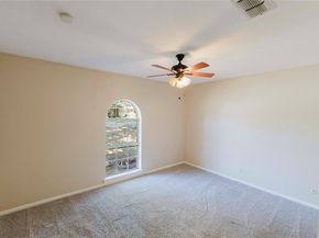 1710  Kingsborough Drive , Arlington Texas 76015