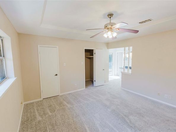 1710  Kingsborough Drive , Arlington Texas 76015