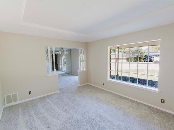 1710  Kingsborough Drive , Arlington Texas 76015