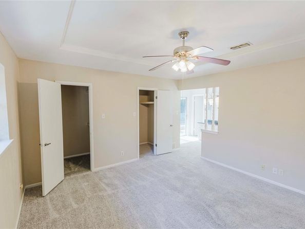 1710  Kingsborough Drive , Arlington Texas 76015