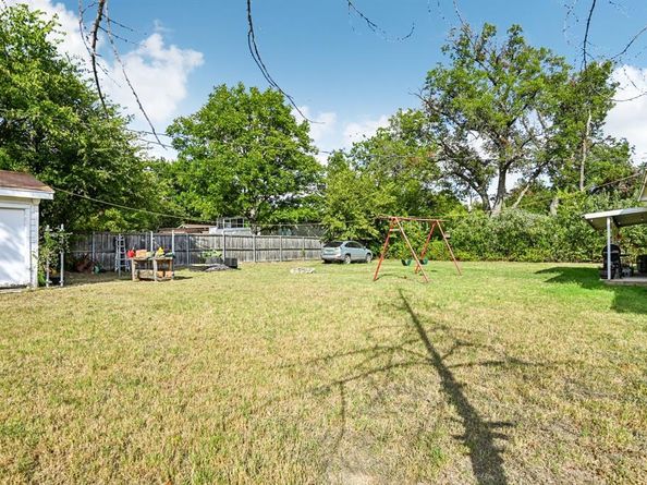 6220  Walnut Drive , Fort Worth Texas 76114