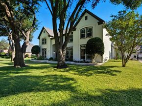 6813  Savannah Lane , Fort Worth Texas 76132