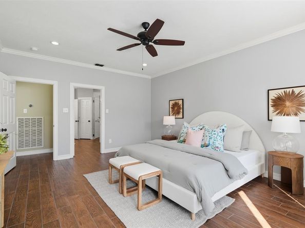 6813  Savannah Lane , Fort Worth Texas 76132