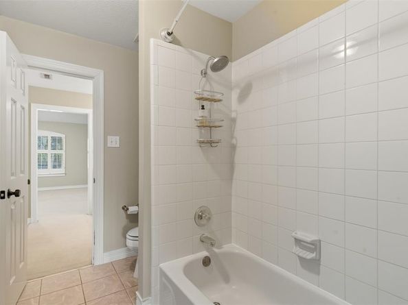6813  Savannah Lane , Fort Worth Texas 76132