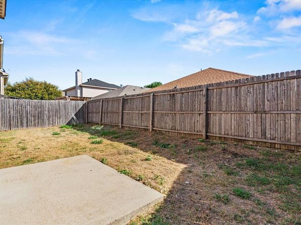 9930  Ironhorse Drive , Dallas Texas 75227