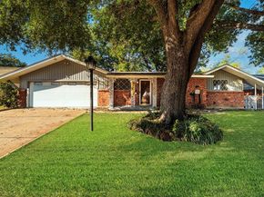 4557  Dee Lane , Haltom City Texas 76117