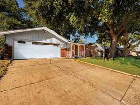 4557  Dee Lane , Haltom City Texas 76117