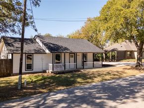 506  Caddell Street , Aubrey Texas 76227