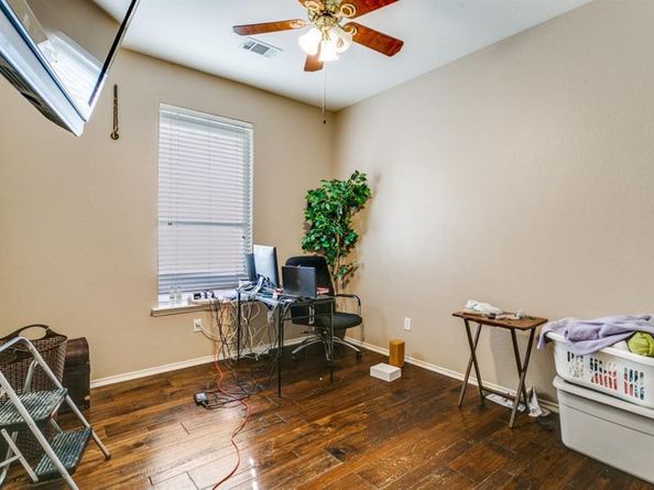 3829  Harrison Drive , Carrollton Texas 75010