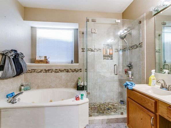 3829  Harrison Drive , Carrollton Texas 75010