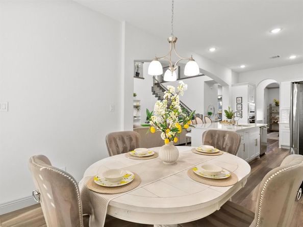 12959  Averi Lane , Farmers Branch Texas 75234