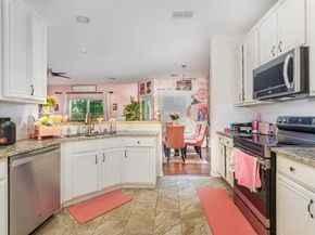 810  Saint Andrews Court , Garland Texas 75043