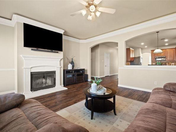 3913  Long Hollow Road , Fort Worth Texas 76262