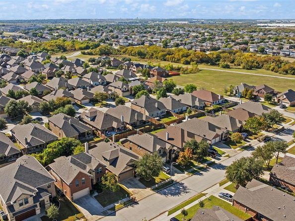 3913  Long Hollow Road , Fort Worth Texas 76262