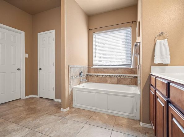 3913  Long Hollow Road , Fort Worth Texas 76262