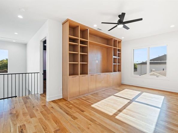 3884  Cortez Drive , Dallas Texas 75220