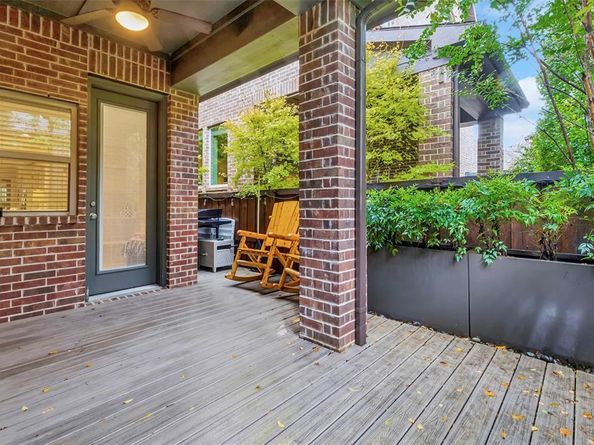 8643  Thorbrush Place , Dallas Texas 75238