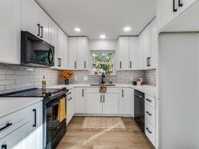 810  Darnell Avenue , Benbrook Texas 76126