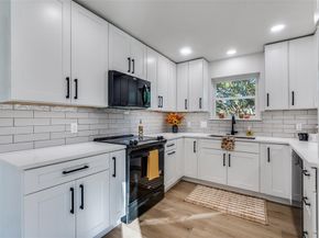 810  Darnell Avenue , Benbrook Texas 76126