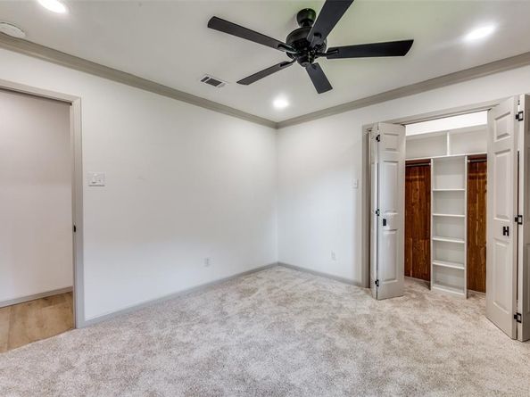 810  Darnell Avenue , Benbrook Texas 76126