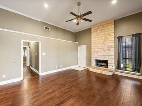 602  Aviary Drive , DeSoto Texas 75115