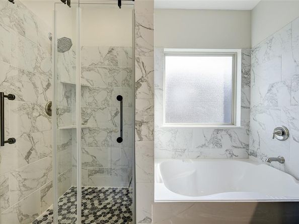 106  Martingale Trail , Oak Point Texas 75068