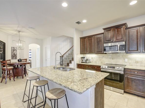 106  Martingale Trail , Oak Point Texas 75068