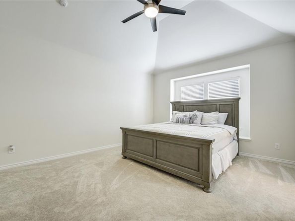 106  Martingale Trail , Oak Point Texas 75068