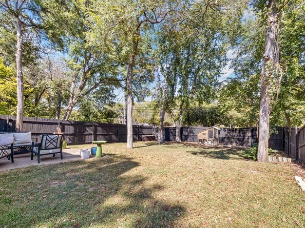 2029  Ebbtide Lane , Dallas Texas 75224