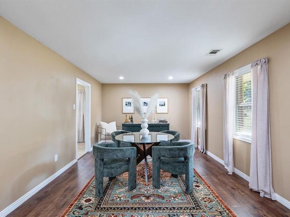 2029  Ebbtide Lane , Dallas Texas 75224