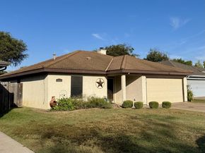 2308  Sundrop Court , Fort Worth Texas 76108