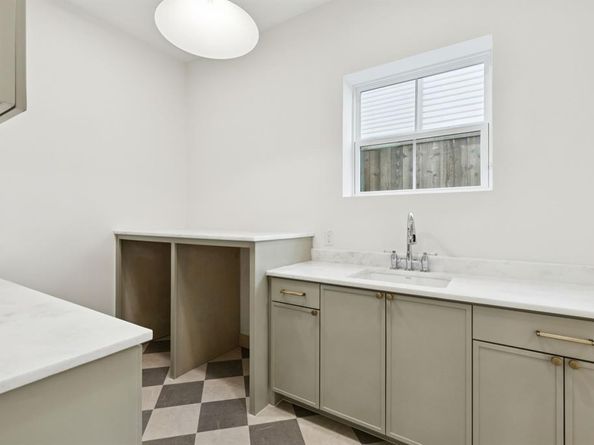 2026  Euclid Avenue , Dallas Texas 75206