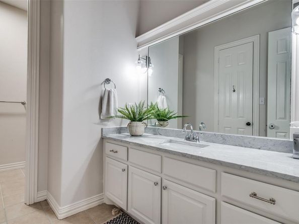 164  Stoneleigh Drive , Heath Texas 75032