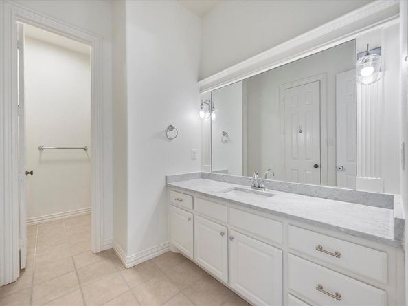 164  Stoneleigh Drive , Heath Texas 75032