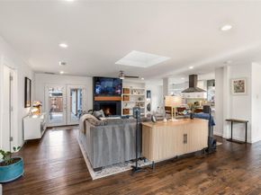 5611  Hillcroft Street , Dallas Texas 75227