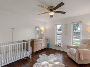 5611  Hillcroft Street , Dallas Texas 75227