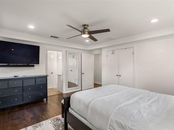 5611  Hillcroft Street , Dallas Texas 75227